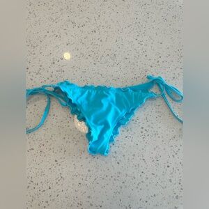 Maui girl bikini bottom size L
